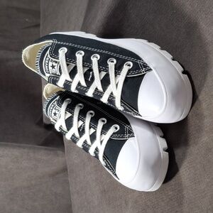 Converse Chuck Taylor All Star Low Black Lug Soled Platform Sneakers VG+ US 6